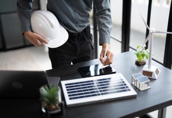 How Factories in Maharashtra Can Reduce Electricity Bills Using Solar